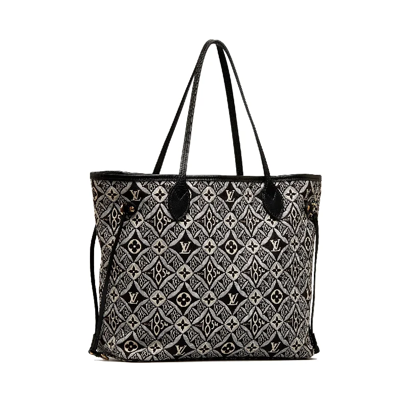 Ladies Louis Vuitton Capucines bags with a detachable shoulder strapBrown Louis Vuitton Since 1854 Neverfull MM Tote Bag