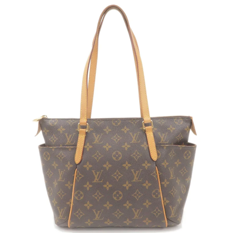 Louis Vuitton handbags with a metal - framed clasp for durabilityLouis Vuitton Monogram Totally PM Tote Bag M41016