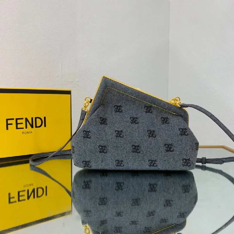 Fendi bags with a front - zip pocket for small items such as lip balm and earphonesFendi Luxury Bag - FED - 320