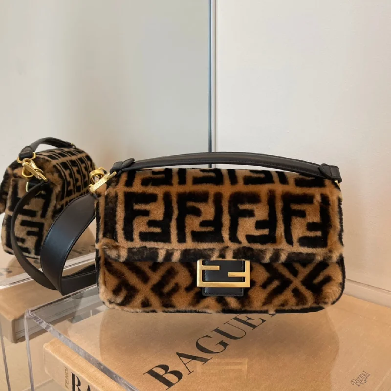 Fendi handbags with a glow - in - the - dark FF logo for a fun and unique featureFendi Luxury Bag - FED - 310