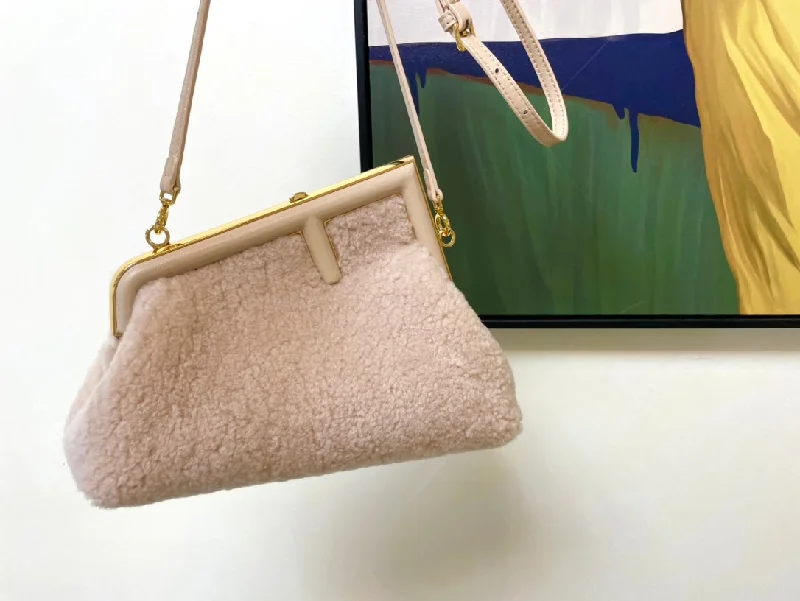 Fendi handbags with a biodegradable leather alternative for an eco - conscious choiceFendi Luxury Bag - FED - 331