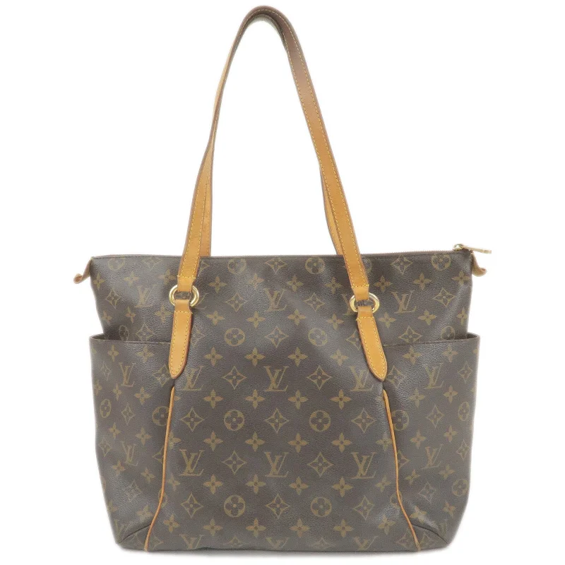 Louis Vuitton Twist bags with the iconic LV - turnlock closureLouis Vuitton Monogram Totally MM Tote Bag M56689