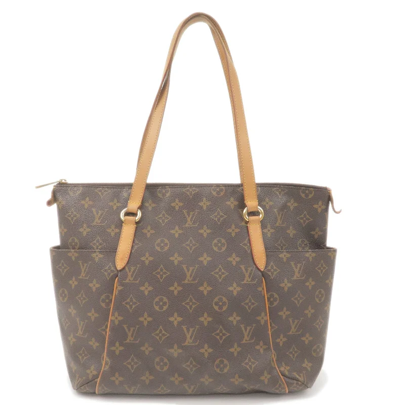 Ladies Louis Vuitton Capucines bags with a detachable shoulder strapLouis Vuitton Monogram Totally MM Tote Bag M56689