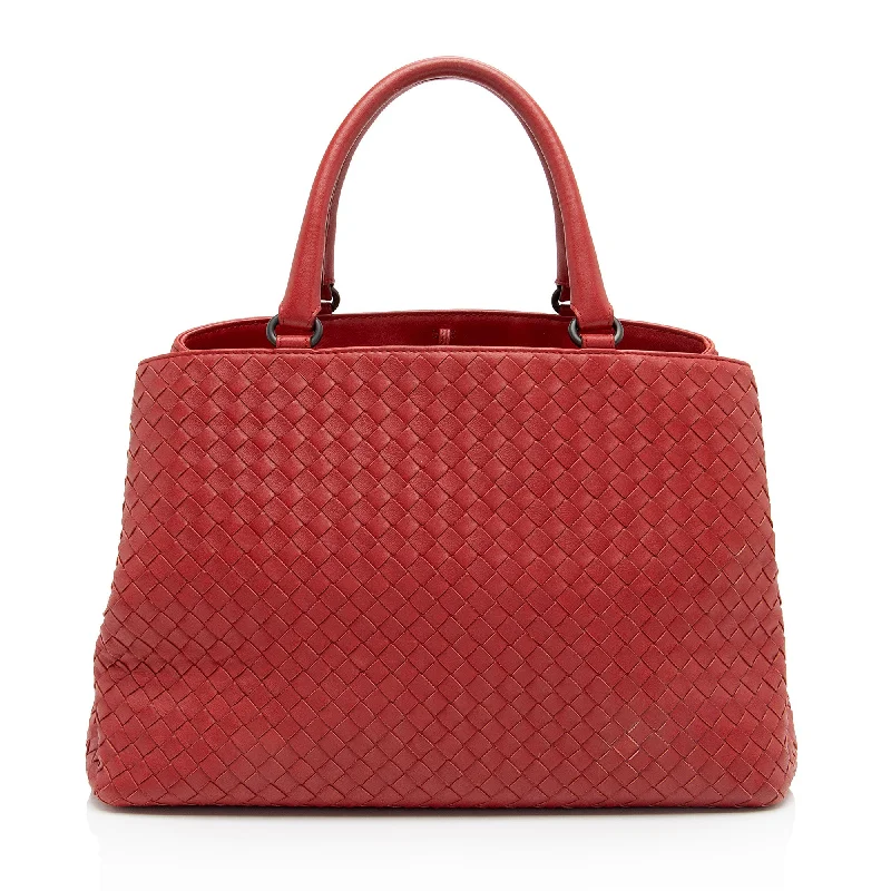 Bottega Veneta bags in metallic finishesBottega Veneta Intrecciato Nappa Tote (SHF-q3F7ot)