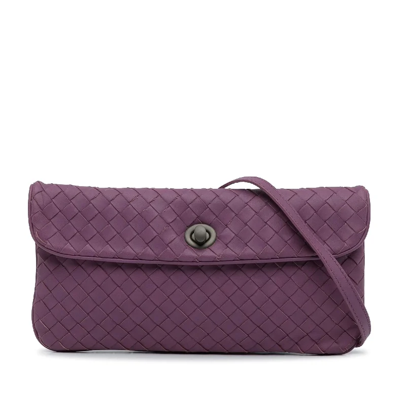 Bottega Veneta bags with chain - link detailsBottega Veneta Intrecciato Crossbody (SHG-bXgnqn)