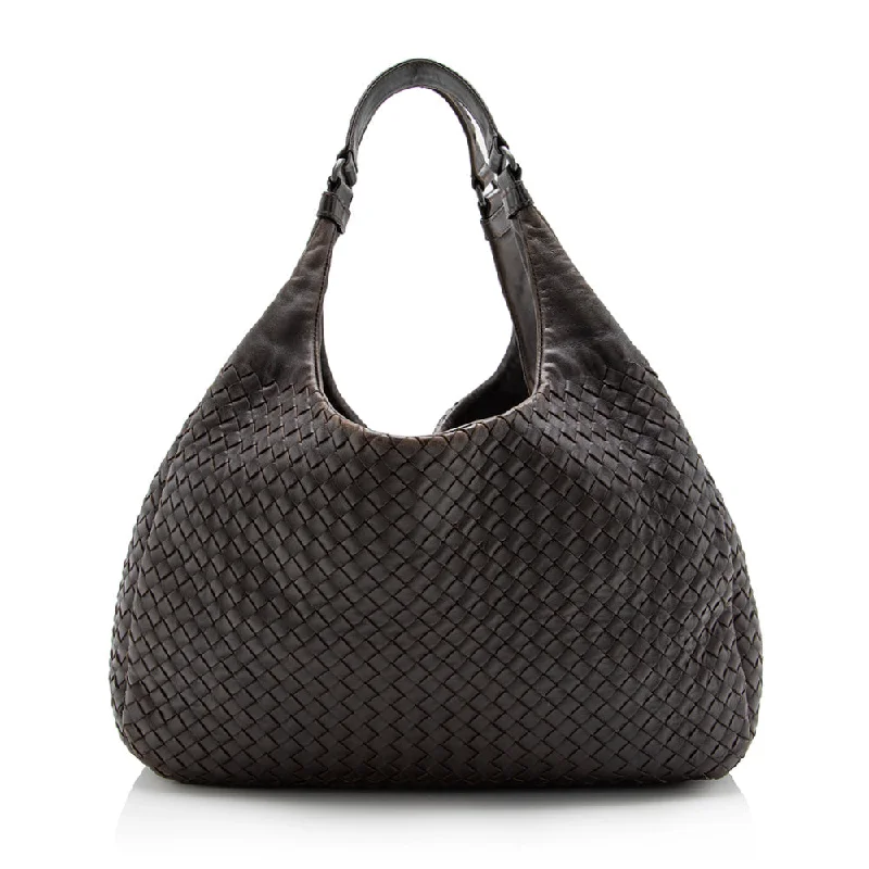 Bottega Veneta bags made of sustainable materialsBottega Veneta Intrecciato Nappa Campana Medium Shoulder Bag (SHF-16047)