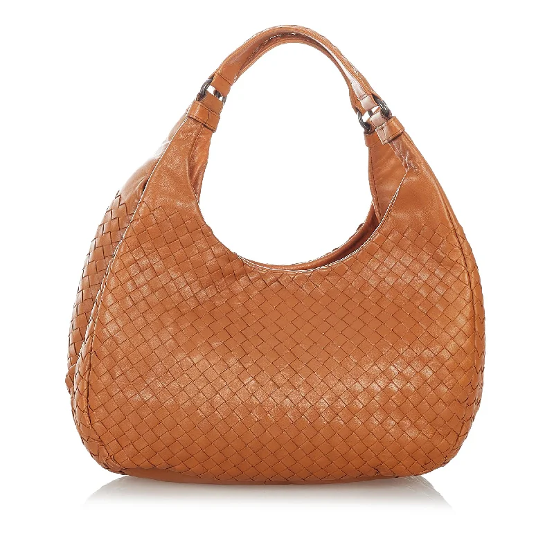 Bottega Veneta bags with suede finishesBottega Veneta Intrecciato Campana Shoulder Bag (SHG-26858)