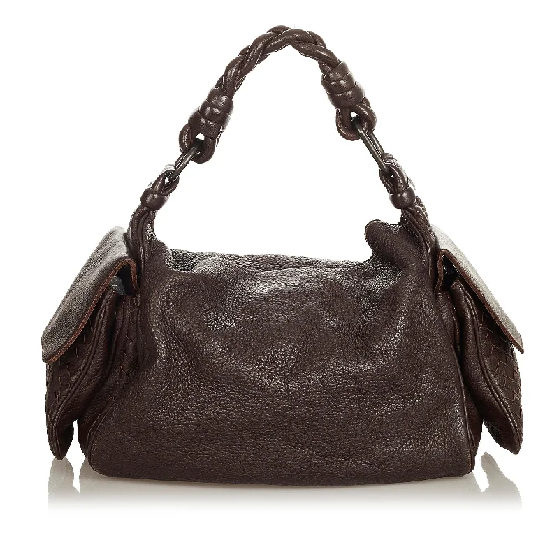 Bottega Veneta bags with velvet insertsBottega Veneta Intrecciato Leather Shoulder Bag (SHG-25775)