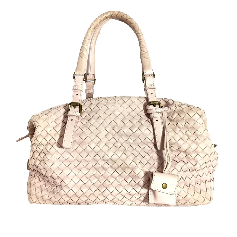 Bottega Veneta bags with engraved logosBottega Veneta Intrecciato Montaigne (SHG-yWlxaG)