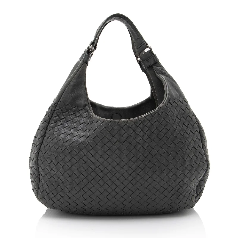 Bottega Veneta bags with unique textureBottega Veneta Intrecciato Nappa Campana Medium Shoulder Bag (SHF-a7yNeU)