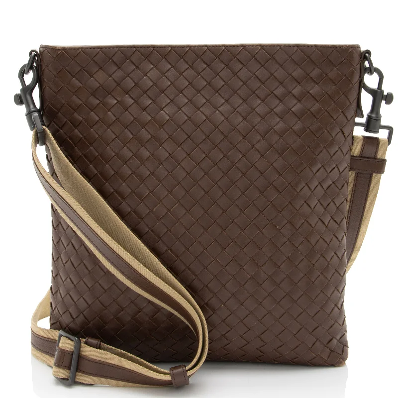 Bottega Veneta bags with leather - wrapped bucklesBottega Veneta Intrecciato Nappa Large Messenger (SHF-8L6sHp)