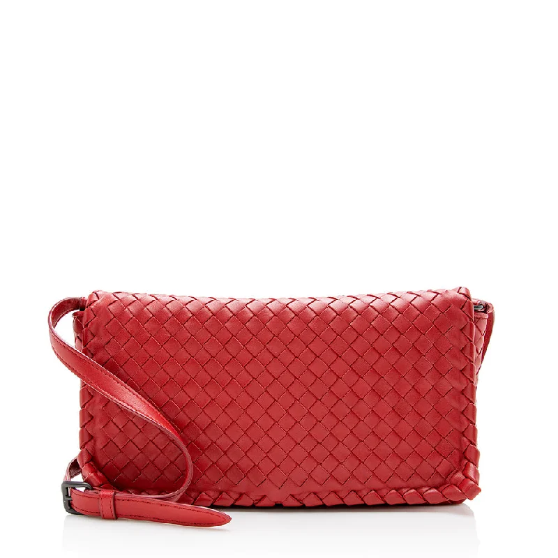 Bottega Veneta bags for shopping spreesBottega Veneta Intrecciato Woven Shoulder Bag (SHF-15999)