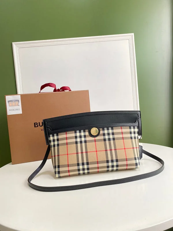 Versatile Burberry Convertible Bags for Multiple StylesHonix Bags - Burberry Bags - 763