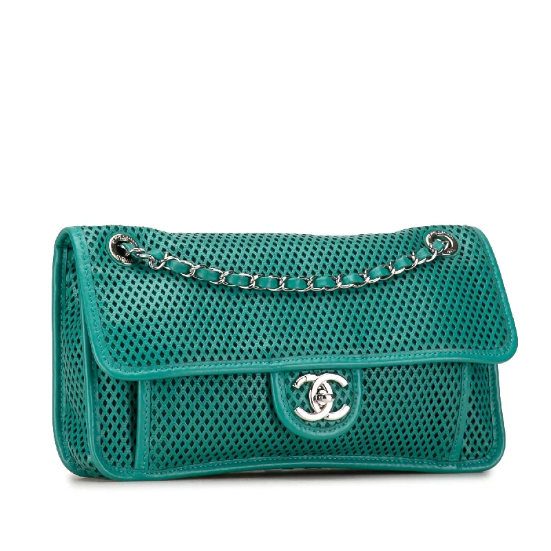 Chanel bags with iconic stitching detailsChanel Medium Up In The Air Flap (HIBeFk)