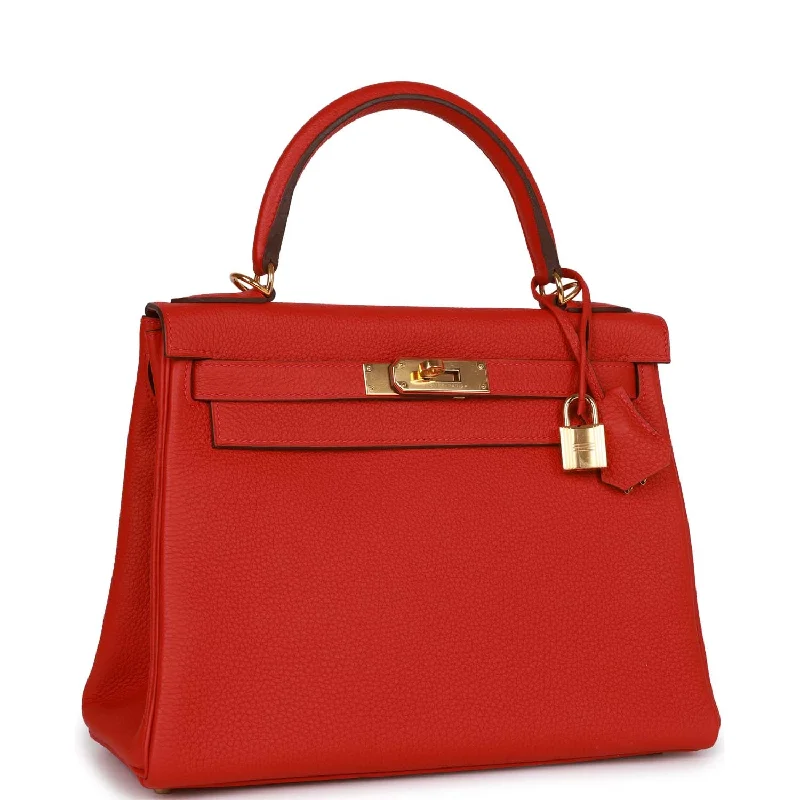 Hermès Kelly Bags in a metallic silver for a glamorous touchd Hermes Kelly Retourne 28 Rouge Casaque Togo Gold Hardware