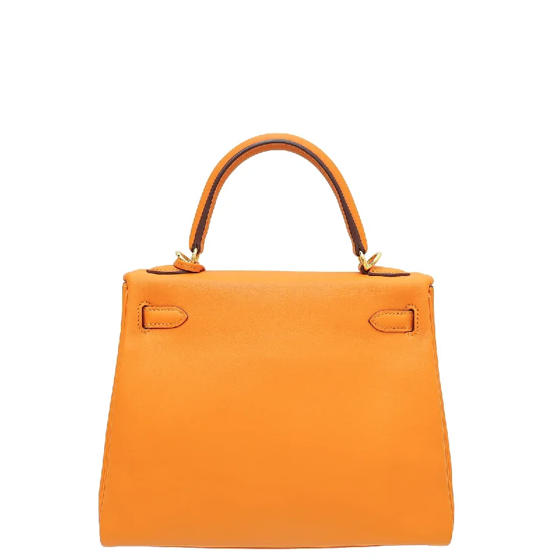 Hermès Kelly Bags with a hand - burnished edge finish for a vintage charmHermes Abricot Retourne Kelly 25 Bag