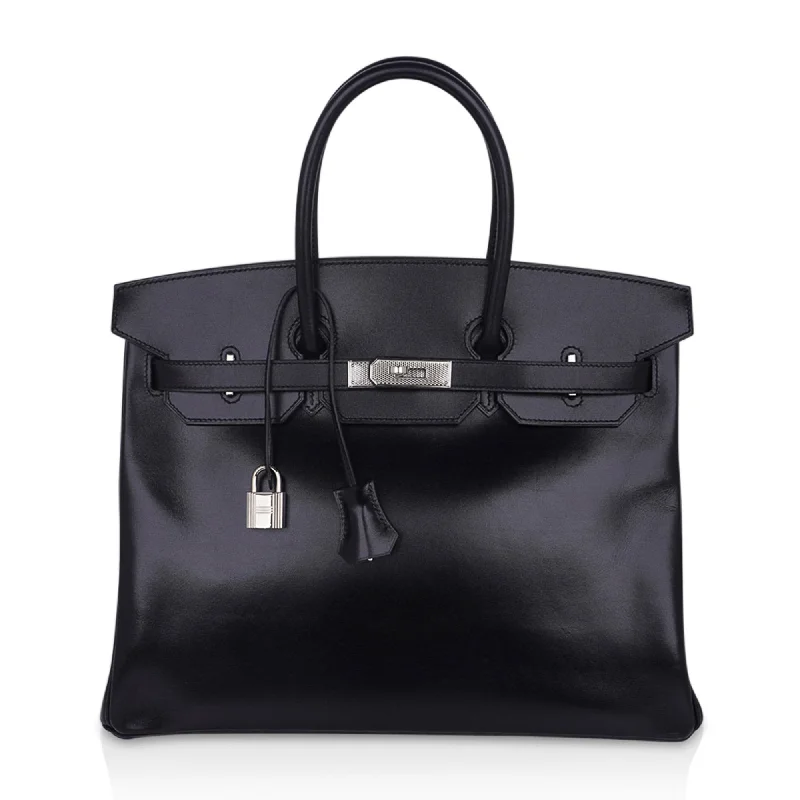 Hermes Birkin Bags in Matte Alligator Leather for a Sophisticated FinishHermes Birkin 35 Bag Black Box Palladium Guilloche Hardware