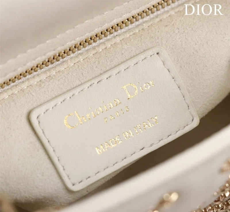 Luxury Christian Dior crossbody bags with a chain - link strapChristian Dior Bag