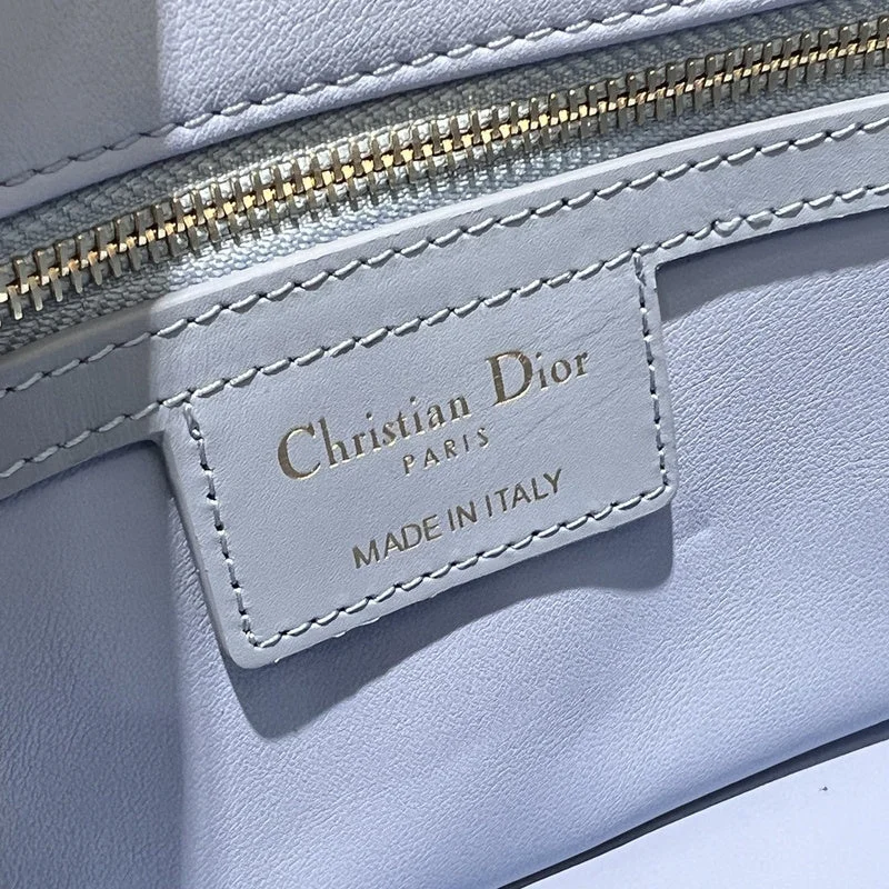 Christian Dior bags with a detachable coin purse insideDior Bag