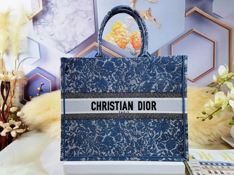 Christian Dior bags with a quilted pattern and gold - toned hardwareDior Bag