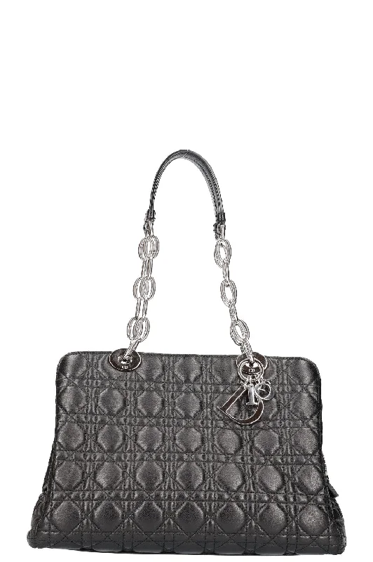 High - fashion Christian Dior bags with a geometric patternCHRISTIAN DIOR Soft Medium Cannage Bag Black