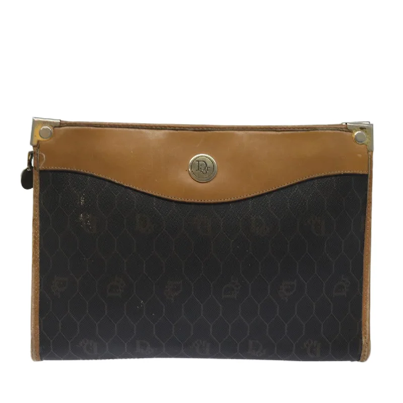 Christian Dior bags with a detachable coin purse insideDior Honeycomb Clutch Bag