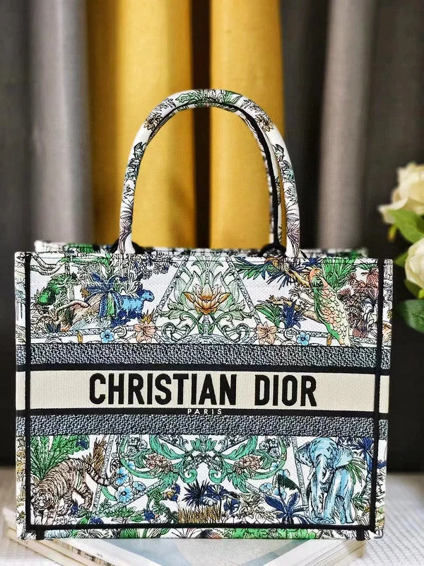 Christian Dior bags with a quilted pattern and gold - toned hardwaremakbags - Dior Bags - 788